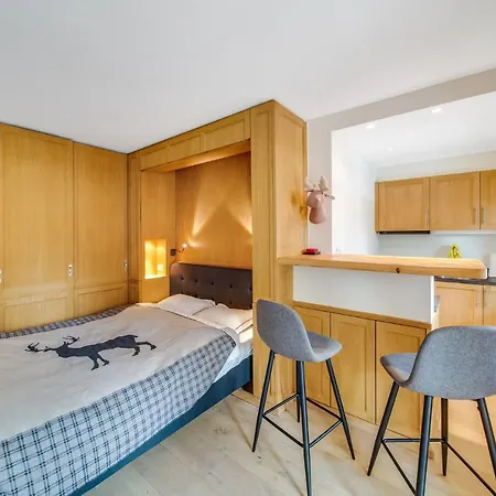 Lovely In Crans' Center *