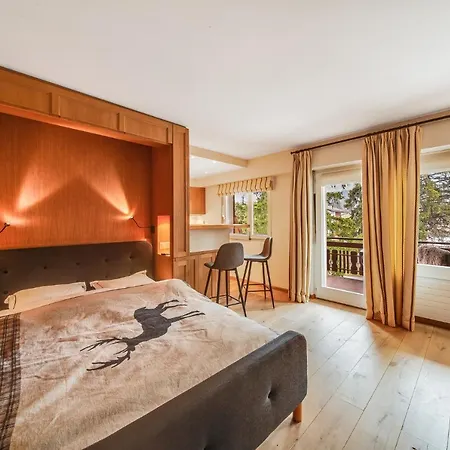 Lovely In Crans' Center